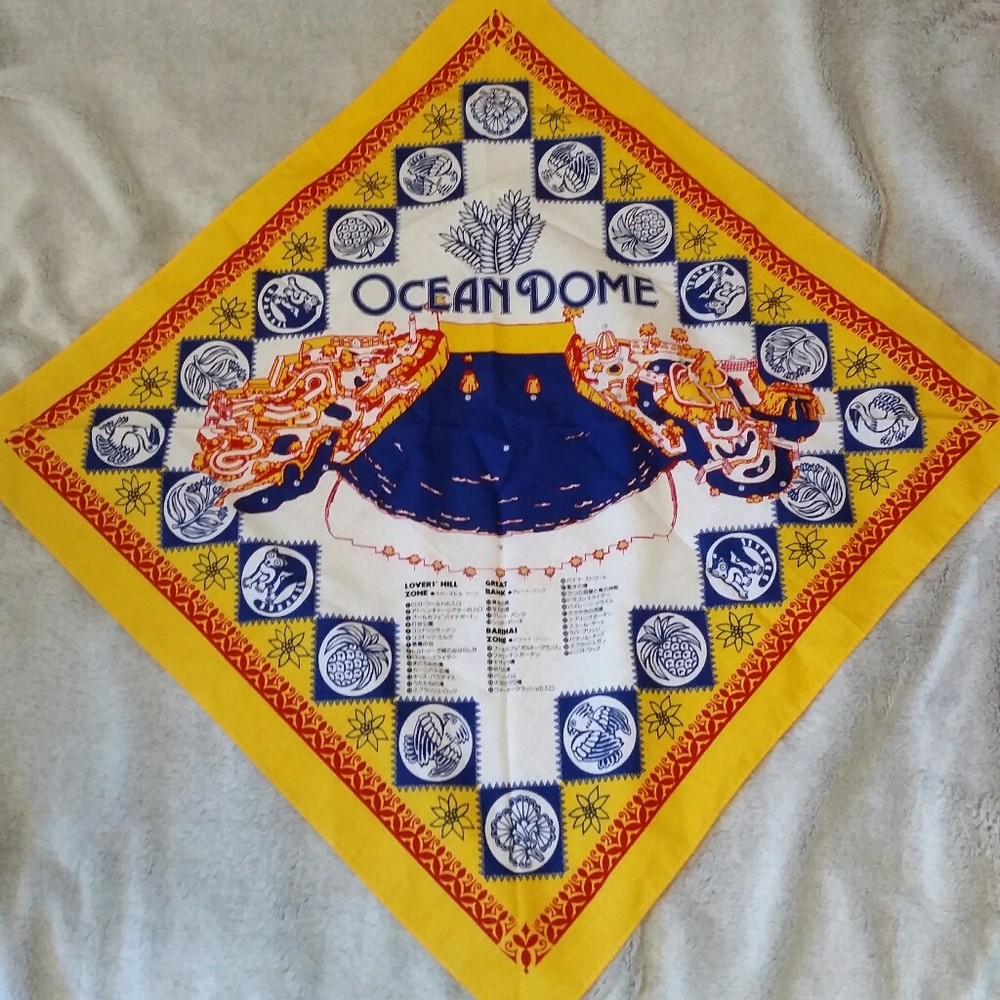 RARE Ocean Dome Bandana - One size
